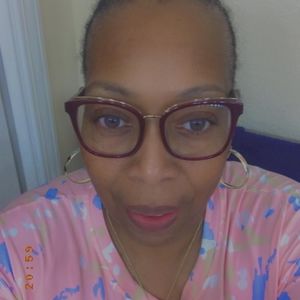 Meet your Posher, Bridgette